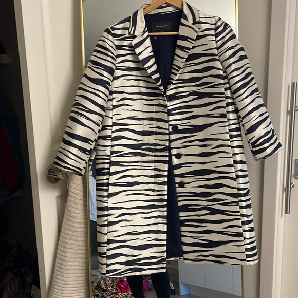 Navy blue and cream Ann taylor quarter length sleeves - Picture 6 of 7